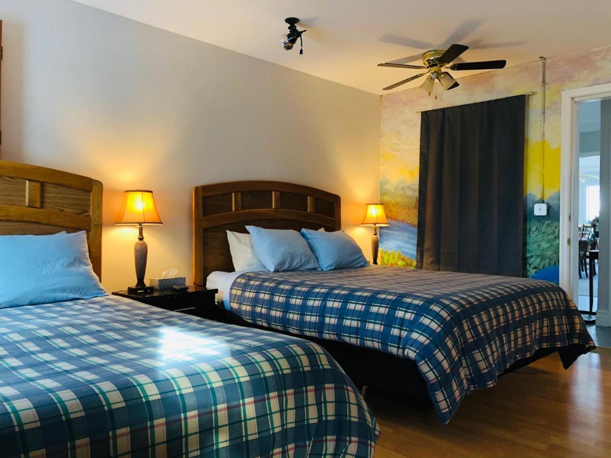 Downtown Whitehorse 2 Bedroom House Bagian luar foto